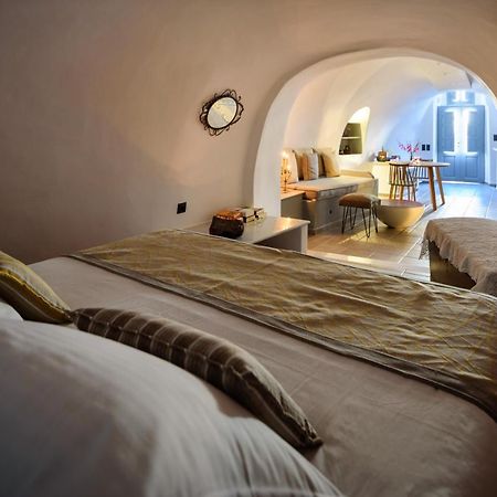 Cave House Martrona Villa Foinikia  Exterior photo